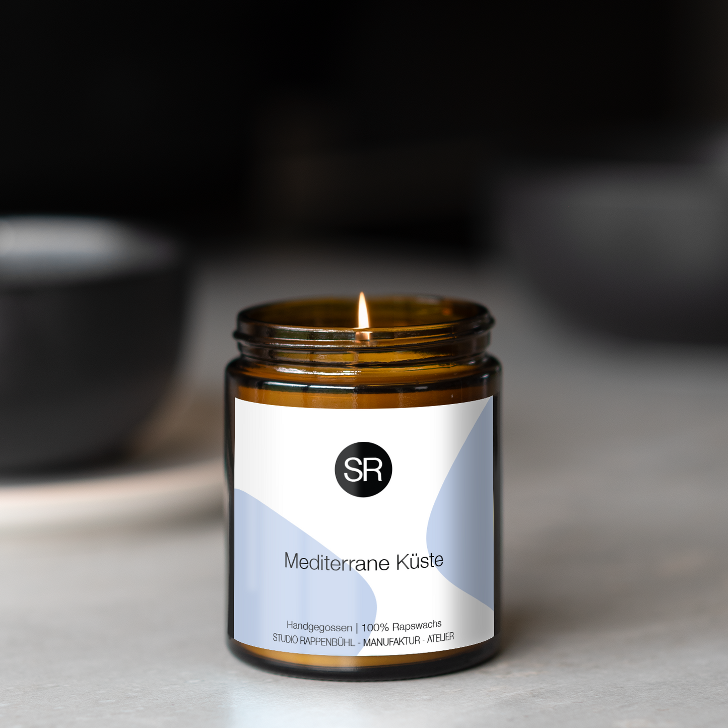 Duftkerze Mediterrane Küste | Salbei, Pinie, Thymian, Sandelholz | Frisch & Erdend