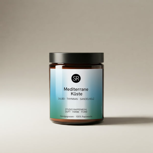 Duftkerze Mediterrane Küste mit Salbei, Thymian & Sandelholz – Studio Rappenbühl